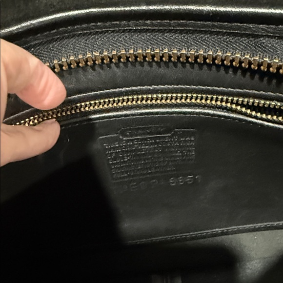 Vintage Coach Legacy Shoulder Bag - Picture 4 of 6